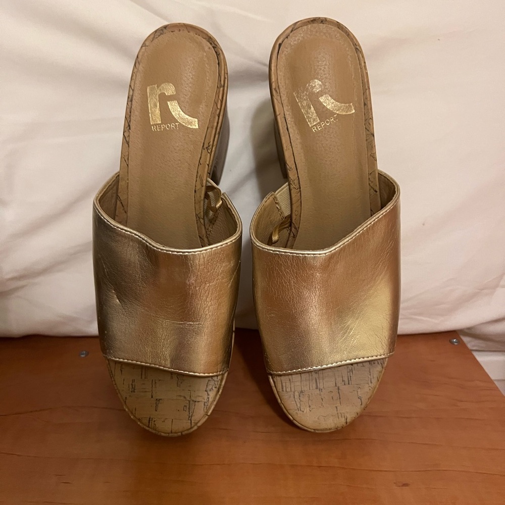 Report Metallic Gold Women's Mules